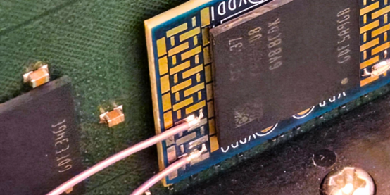 DDR5的轉接板Interposer