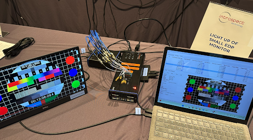一套用於測試嵌入式顯示埠(eDP) 顯示器的Introspect Technology 測試設備